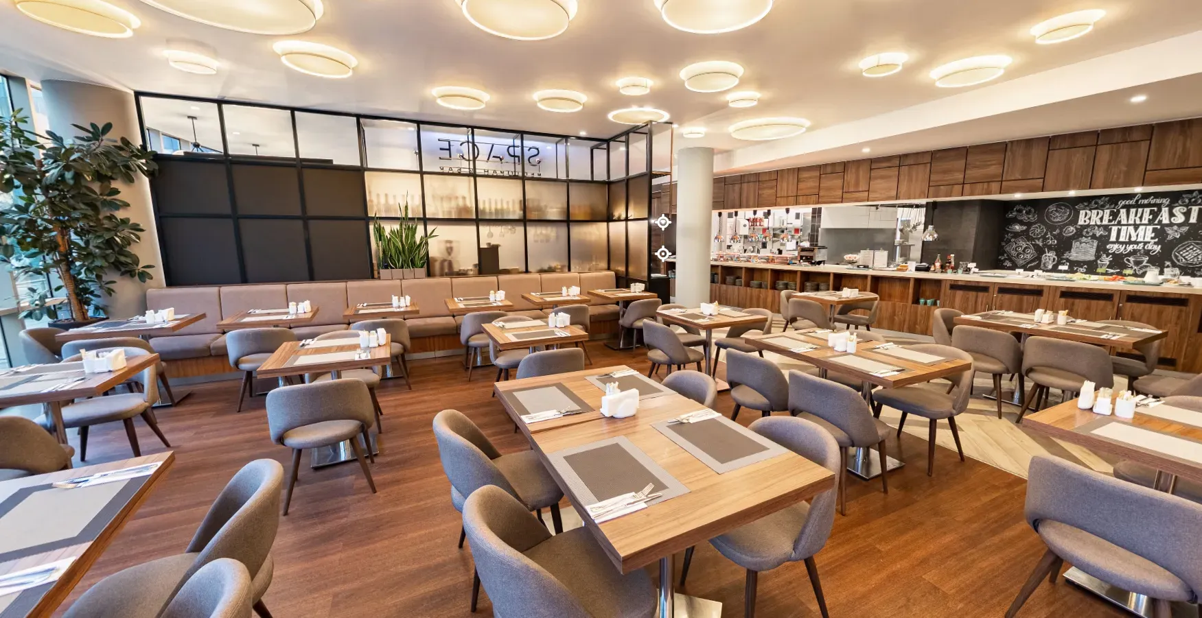 /files/hotel_restaurants/6a68c192b316a.webp
